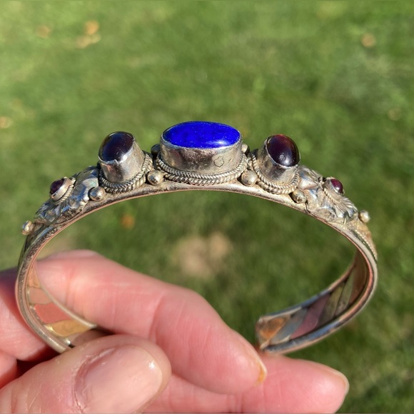 🪷Tibetan Medicine Bracelet Lapis & Garnet - Picture 6 of 8